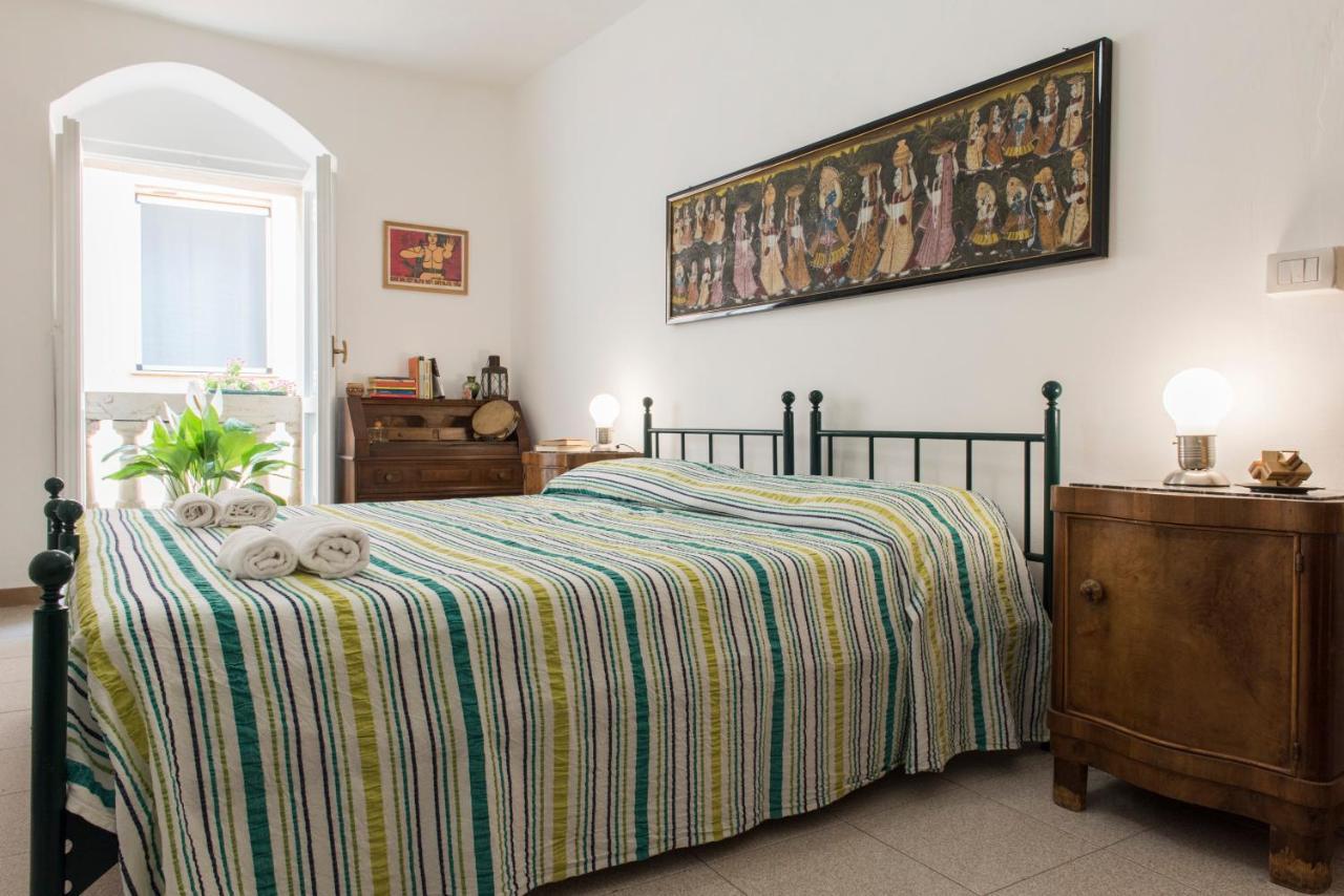 B.I.C. Bed and Breakfast Sassari Exteriör bild