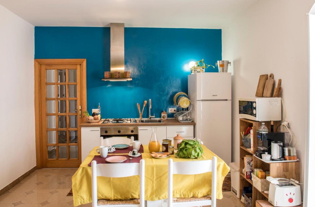 B.I.C. Bed and Breakfast Sassari Exteriör bild