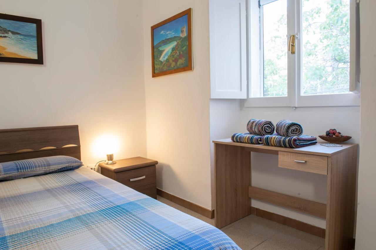 B.I.C. Bed and Breakfast Sassari Exteriör bild
